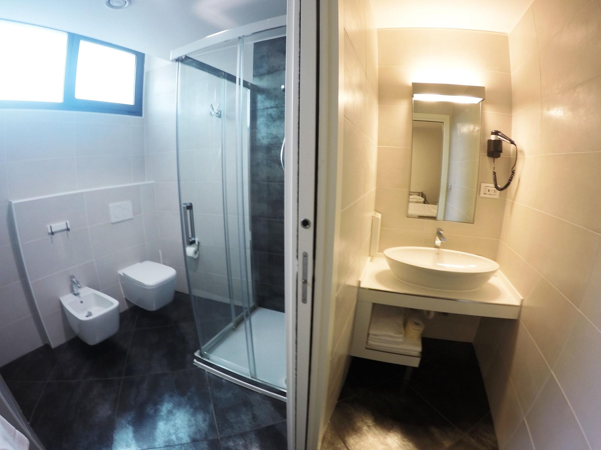 57 Reshotel Orio Hotel 4*